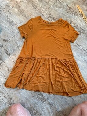 Zenana Outfitters Rust Orange Short Sleeve Ruffle-Hem Tunic